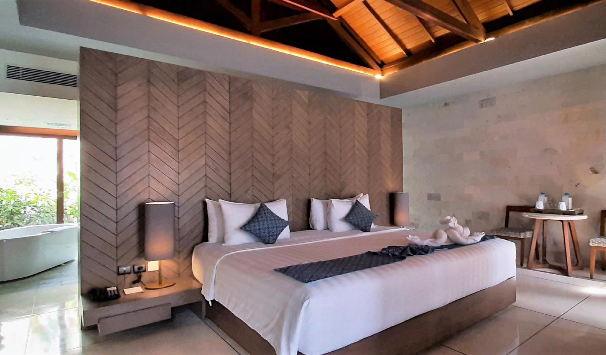 Wyndham Tamansari Jivva Resort Bali Siyut Zewnętrze zdjęcie A bedroom at the resort